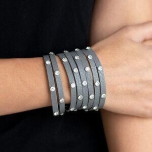 Sass Squad Silver wrap snap bracelet NWT Urban Style with Rhinestones